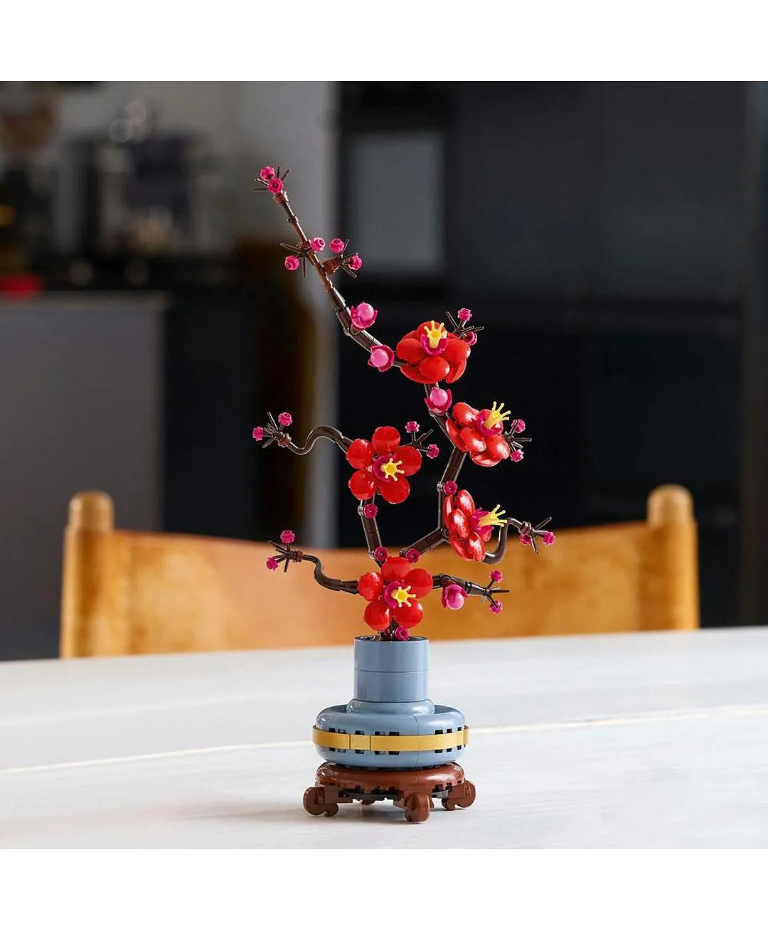 مجموعة عرض ديكور الزهور زهر البرقوق 10369 من LEGO® Botanicals - الصورة 9