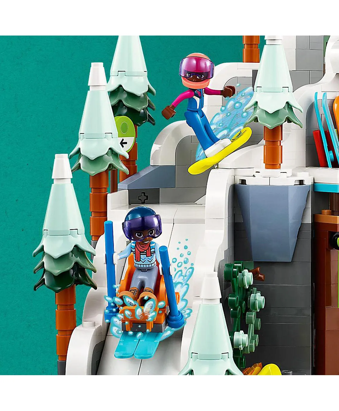 مجموعة لعبة بناء منحدر التزلج والمقهى في العطلة 41756 من LEGO® Friends (980 قطعة) - الصورة 10