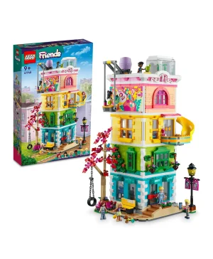 مجموعة بناء مركز مجتمع هارت ليك سيتي 41748 من LEGO® Friends (1513 قطعة)