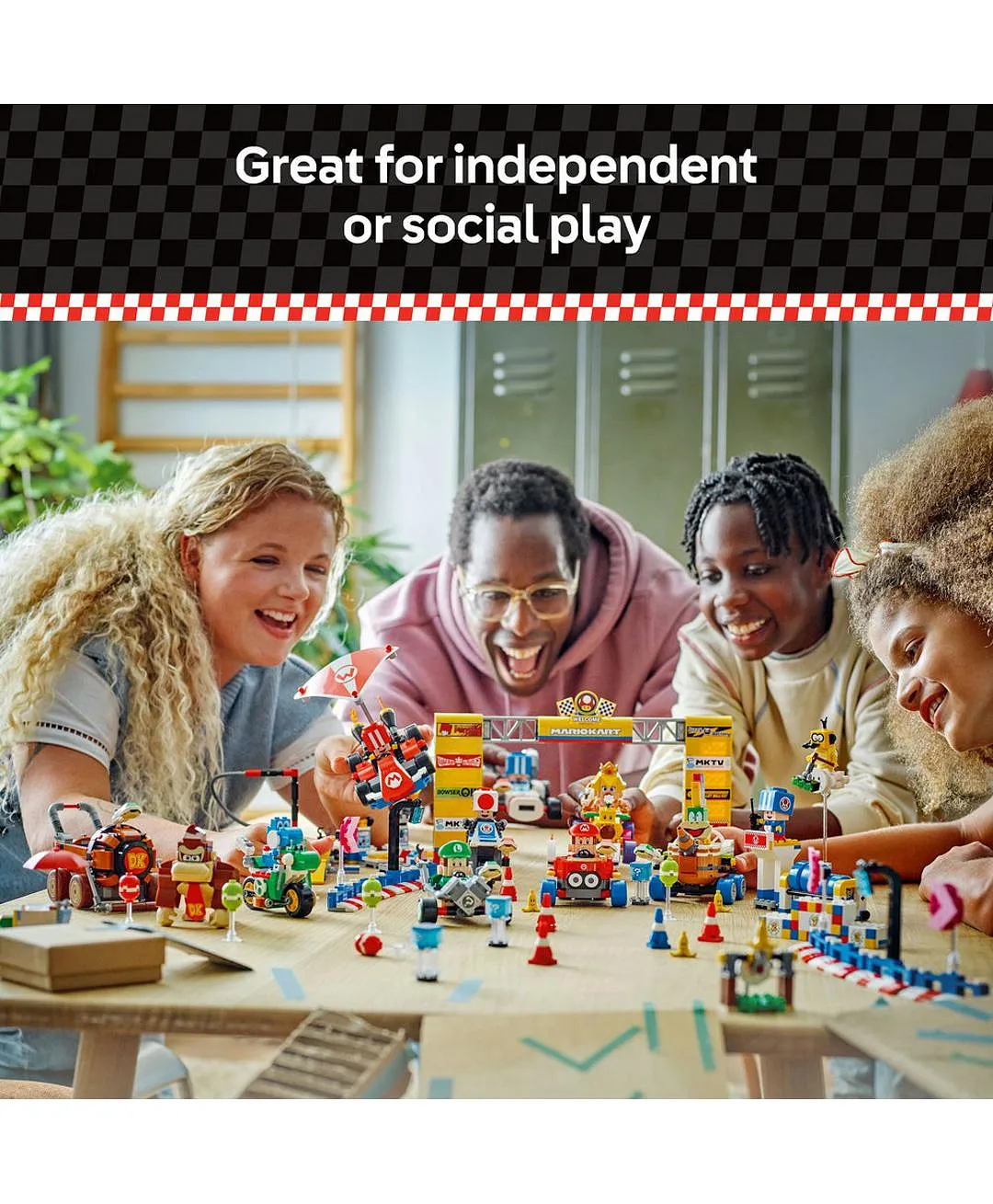 Mario Kart™ – مرآب Toad من LEGO® Super Mario™، هدية شخصية Nintendo®، لعبة قابلة للتخصيص 72035 - 390 قطعة - الصورة 7