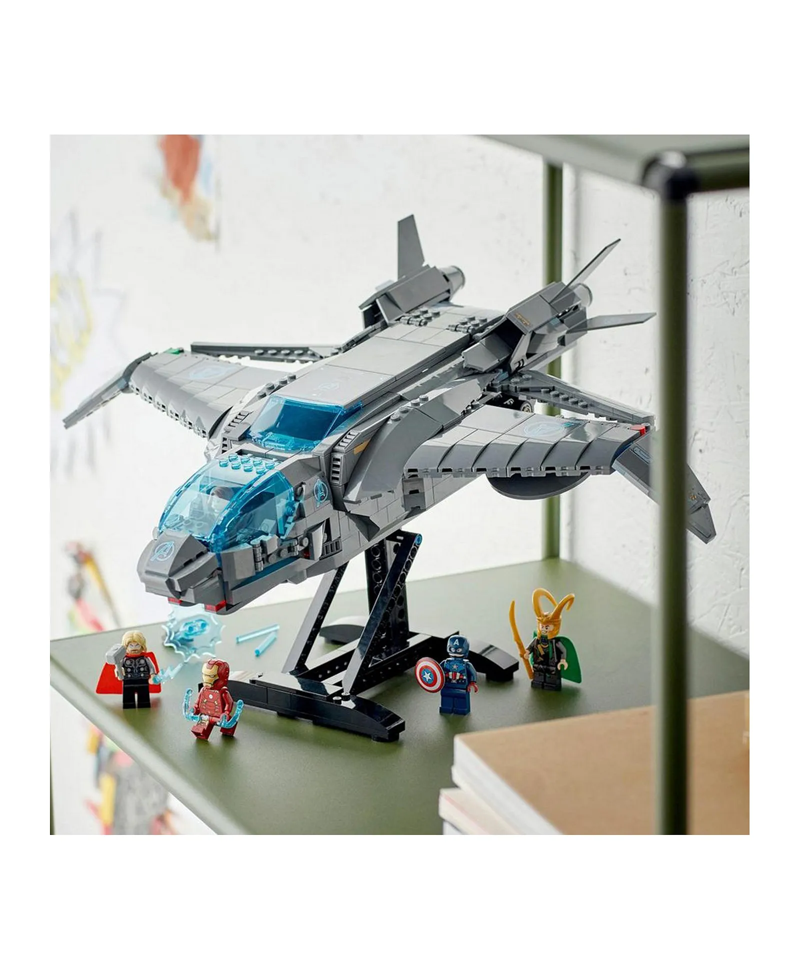 مجموعة لعبة بناء طائرة كوين للمنتقمين 76248 من LEGO® Marvel (795 قطعة) - الصورة 5