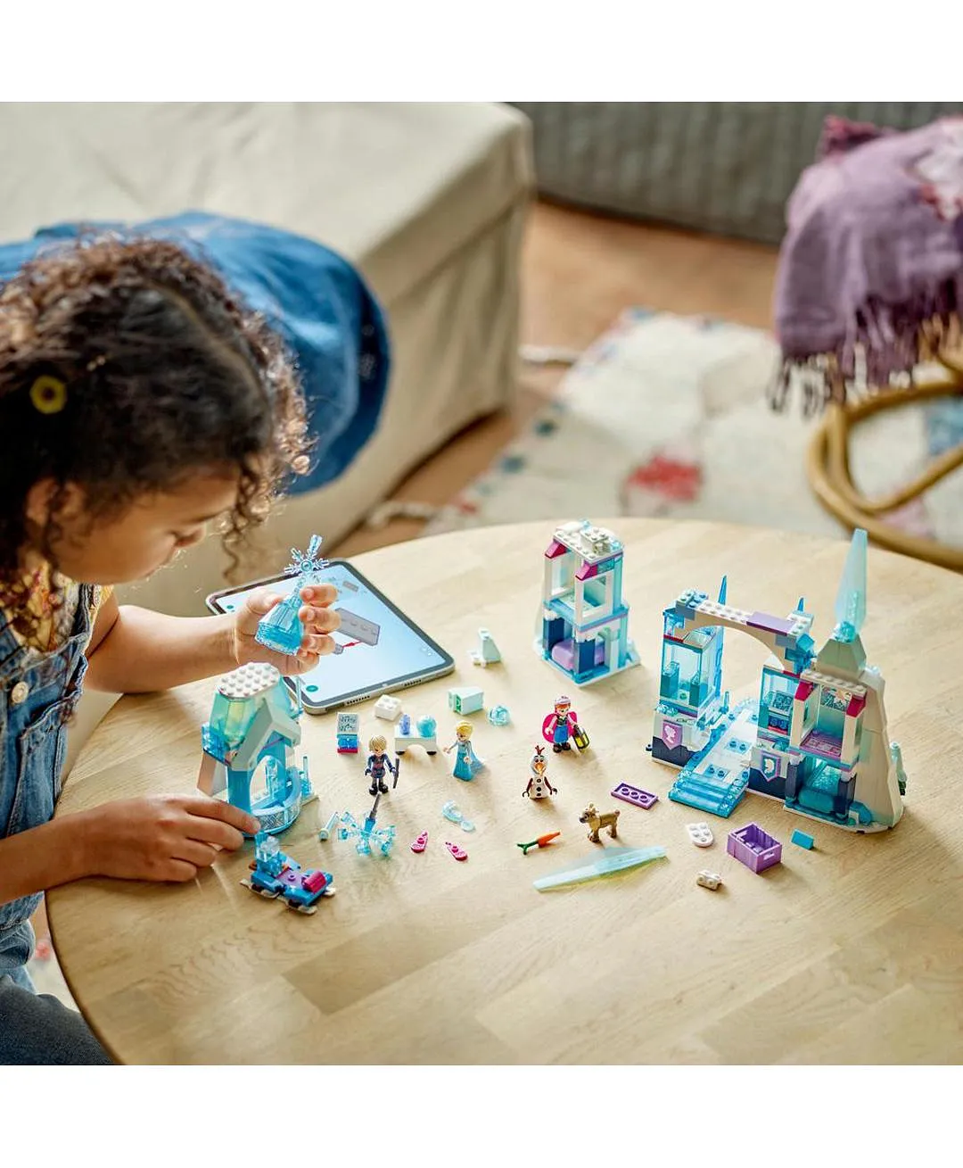 ليغو - قصر إلسا الجليدي من ديزني فروزن 43244 - 630 قطعة - الصورة 6