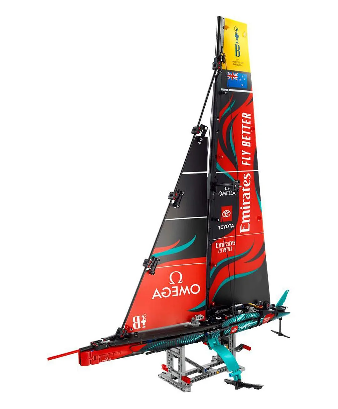 يخت Emirates Team New Zealand AC75 42174 من LEGO® Technic - الصورة 10