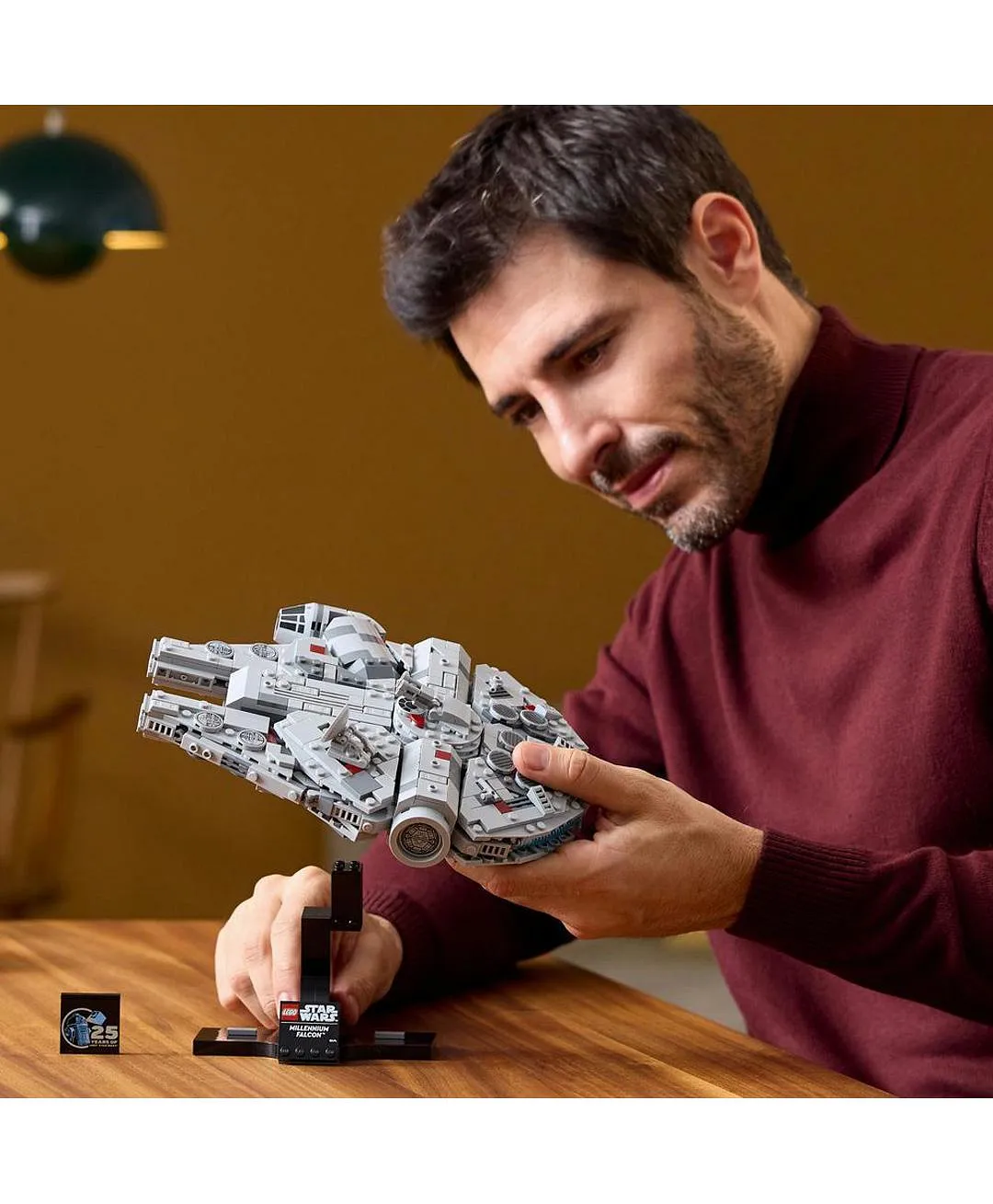 مجموعة ميلينيوم فالكون™ 75375 من ™LEGO® Star Wars - الصورة 5
