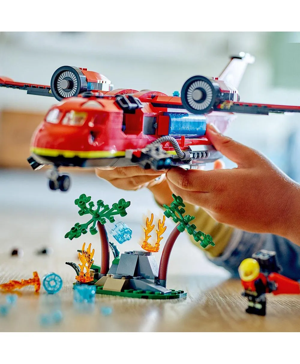 مجموعة لعبة بناء طائرة الإنقاذ من الحريق 60413 من LEGO® City - الصورة 9
